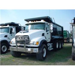 2004 MACK CV713 GRANITE TRI-AXLE DUMP