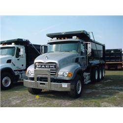 2004 MACK CV713 GRANITE TRI-AXLE DUMP