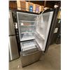 Image 3 : New GE Appliances GDE21DSKNKSS Refrigerator - retails: $2099