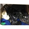 Image 2 : 2 boxes full of assorted bedding & clothing