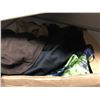 Image 2 : 2 boxes full of assorted bedding / clothing & bags