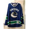 Image 1 : Vancouver Canucks - Cory Schneider #35 Official Licensed Jersey - Sz XL