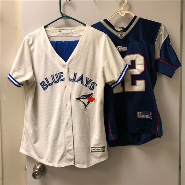 Group of 2 sports jerseys - includes Tom Brady Patriots #12 jersey (Sz S)