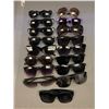 Image 1 : Group of 17 assorted sunglasses