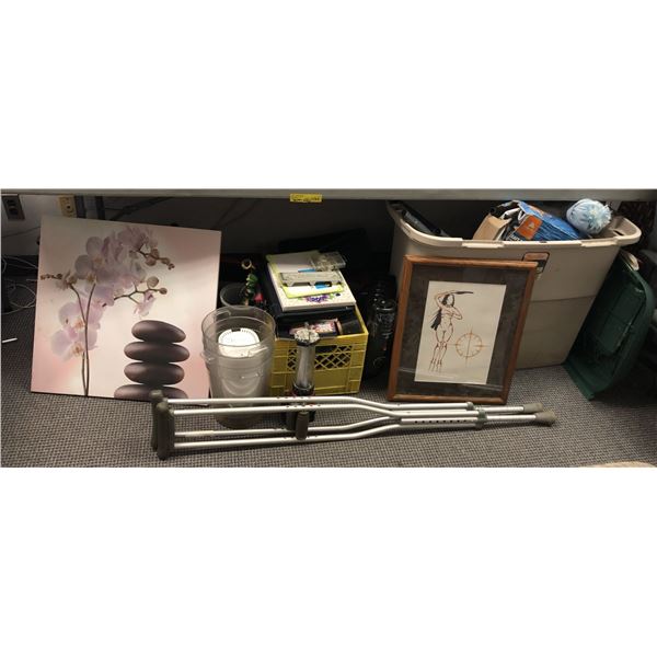 Large group of assorted misc items - includes snow shovel / desk chair / raft boat set (may be incom
