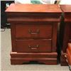Image 1 : Set of 2 Mahogany 2 drawer nightstands - approx 16" L x 24" W x 27" H