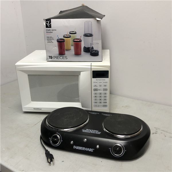 Group of 3 assorted kitchen related items - includes Farberware portable stove / single serve blende