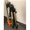 Image 2 : Group of 2 heavy-duty aluminum tripods