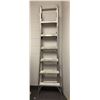 Image 1 : Caradon - 7ft portable step ladder - model S132