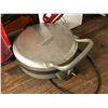 Image 3 : Group of assorted kitchen related items - includes KitchenAid hand mixer / Popcorn maker etc