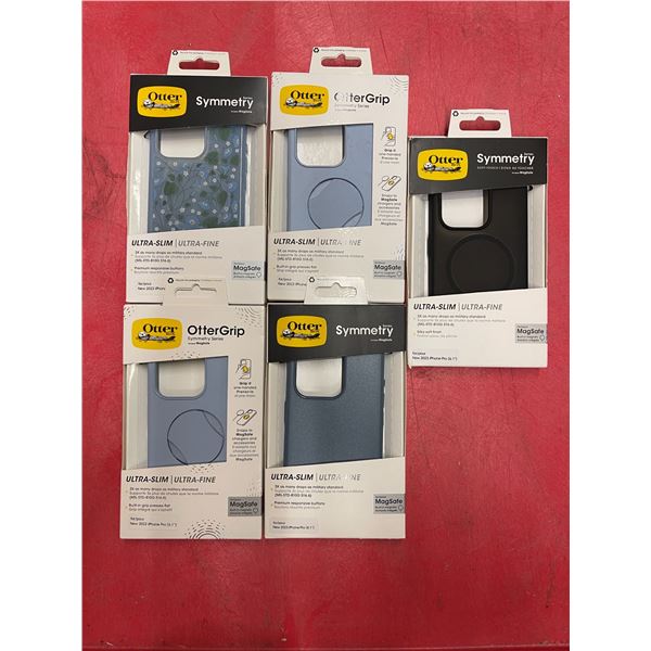 Group of 5 new assorted Otter Box 2023 iPhone Pro 6.1" cases ($50 retail each)