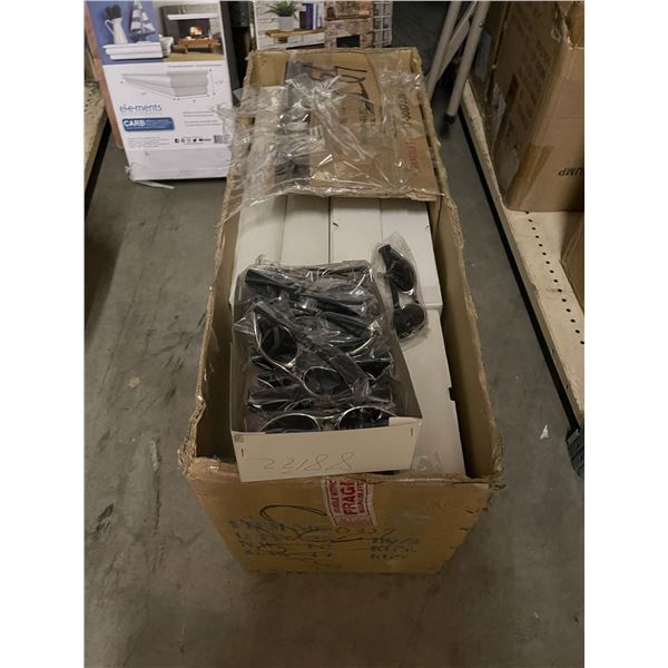 Box full of assorted new sunglasses - approx. 500pcs