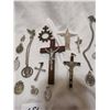 Image 3 : Religious lot, crosses , pendants