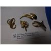 Image 2 : GOLDTONE MANSELLE BROACH AND 3 UNMARKED BROACHES