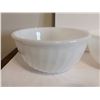 Image 2 : 3 Fire king bowls