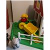 Image 2 : Fisher Price barn with tractor and animals