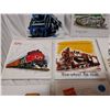 Image 3 : 8 train related ceramic tiles, lot 2 one crack