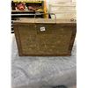 Image 4 : Wooden ammo box - pre WWII - all original - 15"W x 9.5"H x 6"D