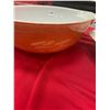 Image 2 : 2 Pyrex pieces - bowl 10" and casserole bowl, with lid - 12x8"