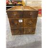 Image 2 : 6 vintage sewing drawers