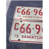 Image 2 : Pair of 1975 Saskatchewan license C plates