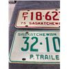 Image 2 : 1970 and 1975 Saskatchewan trailer license plates