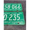 Image 3 : Pair of 1965 Saskatchewan license plates - farm