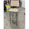 Image 4 : 1950s/60s Kitchen telephone step stool