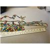 Image 3 : 3 strands glass garland - vintage