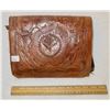 Image 1 : reversible ladies hand tooled leather purse