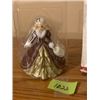 Image 2 : Hallmark vintage 1996 Holiday Barbie collector ornament sealed in original packaging