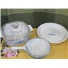 Image 1 : 3 pieces of vintage Pyrex Corning ware, cornflower design, pieces, including pie plate, small casser