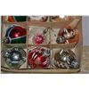 Image 3 : Box of vintage tree ornaments