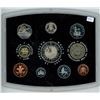 Image 1 : Great Britain. 2000 Proof Set. Includes Millennium Silver 5 Pounds, Commemorative bi-metallic 2 Poun