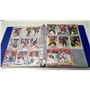 Image 7 : 24 pages mixed Hockey cards 91-92 Upper deck score OPC PH 400 plus cards