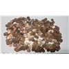Image 2 : 4lbs of assorted Canadian pennies - various years