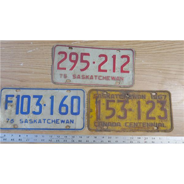 3 vintage license plates
