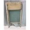 Image 2 : Economy Glass Washboard