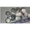 Image 4 : 25pcs Canadian 50 cent coins - between 1952 & 2002