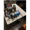 Image 8 : VACUUM PUMP, WORKING, WITH MUG HEAT PRESS AND GRINDER, NO CORD