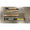 Image 2 : PRUNER, SHORT HANDLE PITCH FORK, AND QUICK SUPPORT ROD