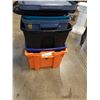 Image 2 : 5 TOTES - 4 W/ LIDS