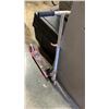 Image 8 : 3 RAZOR SCOOTERS AND VALCO FOLDING BABY STROLLER