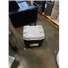 Image 1 : IGLOO QUANTUM COOLER ON WHEELS