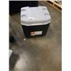 Image 2 : IGLOO QUANTUM COOLER ON WHEELS