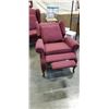 Image 4 : PAIR OF QUEEN ANNE WINGBACK RECLINER CHAIRS