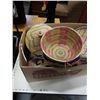 Image 2 : LOT OF WOVEN BASKETS