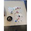Image 1 : TRAY OF ASSORTED EASTER JEWELLERY AND COLLECTIBLES, BEADS, AND ROSEWOOD JEWELLERY BOWL