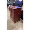 Image 2 : ROSEWOOD 2 DOOR CABINET