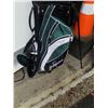 Image 3 : JACK NICHOLAS GOLF BAG WITH RIGHT-HANDED CLUBS